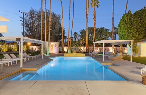 Racquet Club West House | Solaris - Modern Mediterranean Estate with Pool, Spa and Fire Pit