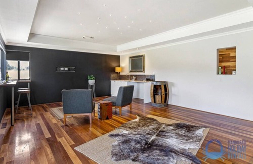 Dudley Park House | Soldiers Cove Luxury Retreat