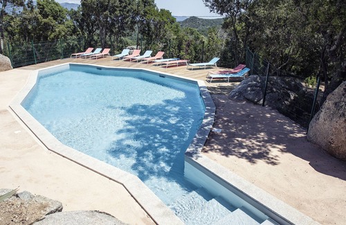 Santa Giulia House | Sole di Dumè quiet with pool 5km beach Sta Giulia