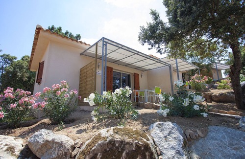 Santa Giulia House | Sole di Dumè quiet with pool 5km beach Sta Giulia
