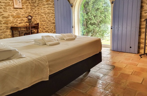 Valreas Cottage | SOLEIL COUCHANT, gîte in Provence heated pool