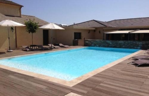 Sisco Apartment | Soleil, Piscine, Parking et Bienvenue à Sisco