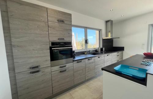 Sari-Solenzara Villa | SOLEIL ROUGE