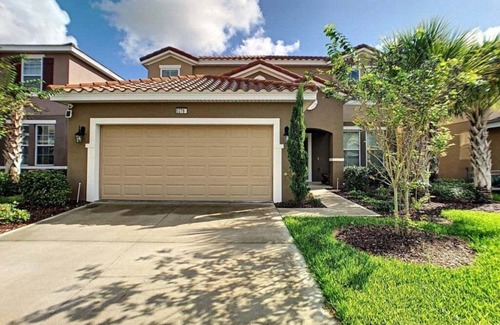 Loughman Villa | Solterra Resort 443 - Six Bedroom Villa, Sleeps 14