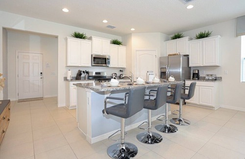 Loughman Resort | SOLTERRA RESORT 6045BO - 5BEDROOMS - 12 PEOPLE - JACUZZI - CLOSE DISNEY - BRAND NEW