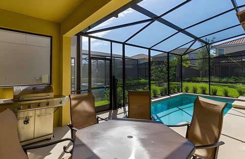 Loughman Villa | Solterra Villa De Tommaso 5BR w Pool & Games