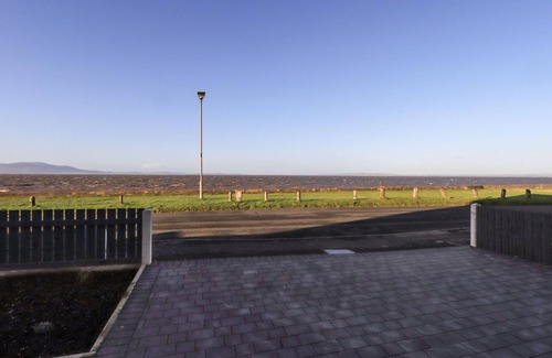 Wigton House | SOLWAY VIEW, pet friendly, character holiday cottage in Silloth