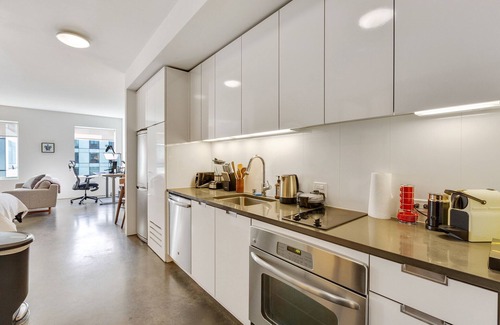 Mid-Market Apartment | SoMa Studio w/Office by Anyplace - 9961