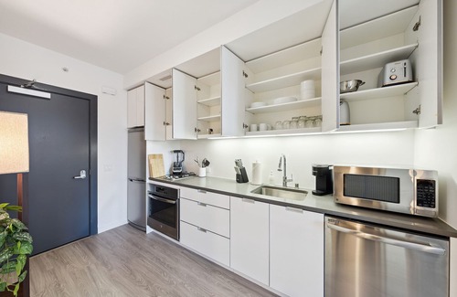 Downtown San Francisco Apartment | SoMa Studio w/Office by Anyplace - 11603
