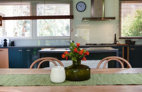 Somers House | Somers Beach Retreat - Only 200 metres to beach, ideals for couples or small family