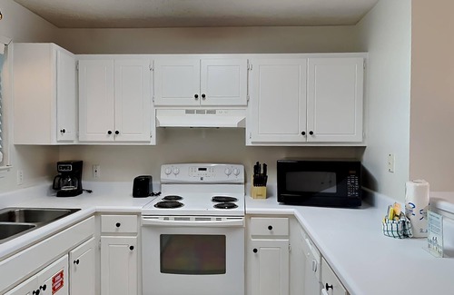 Bahama Beach Condo | Somerset #205 | Great Location with Easy Walk to Beach!