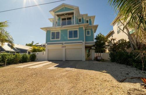 Bradenton Beach House | Somewhere in the Sun