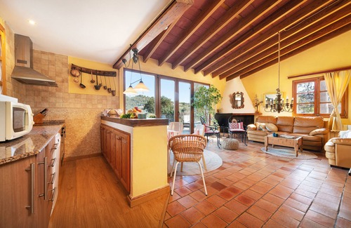 Alaro Villa | SON FUSTER D'ABAIX - Rustic finca with private pool and free Wifi
