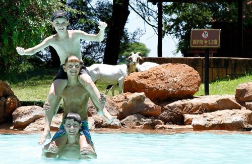 Bela-Bela Resort | Sondela Nature Reserve & Spa Moselesele Tents