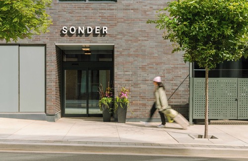 Little Portugal Apartment | Sonder at Artesa | Queen Studio Apartment w/Balcony