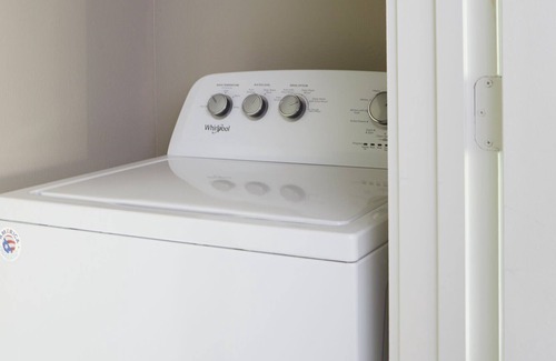 Central East Austin Apartment | Sonder at East Eleventh | Three-Bedroom Apartment