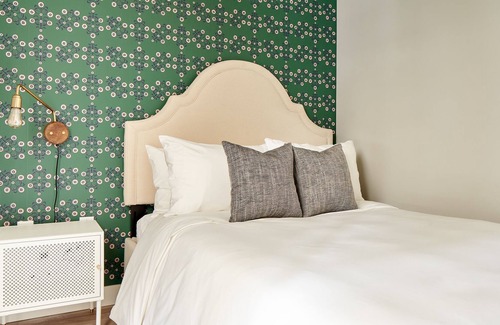 Mill District Apartment | Sonder at Vicinity | Extended Stay 2BR Apartment w/ Balcony & Parking