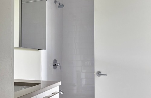 Navy Yard Apartment | Sonder Callisto | Superior One-Bedroom Apartment