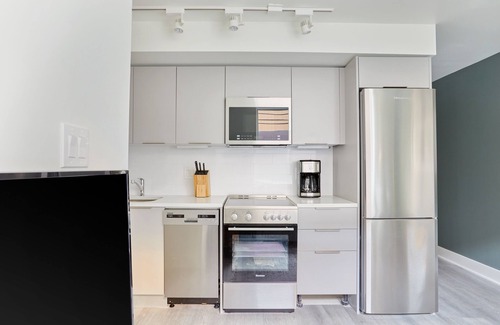 Navy Yard Apartment | Sonder Callisto | One-Bedroom Apartment