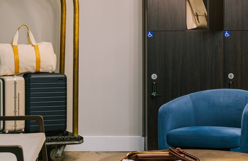 Georgetown Apartment | Sonder Georgetown C&O | Suite