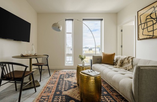 Highland Apartment | Sonder The Artesian | Superior Two-Bedroom Apartment