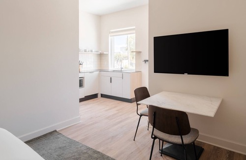 Buena Vista Apartment | Sonder The Verse | Studio Apartment