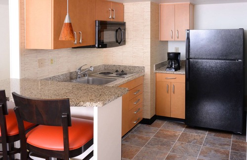 North Dallas Hotel | Sonesta ES Suites Dallas Central Expressway