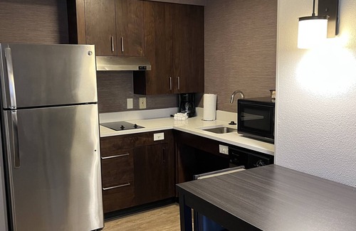 Cary Hotel | Sonesta ES Suites Raleigh Cary