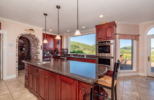 Santa Rosa House | Sonoma County Wine Country Vineyard Estate with Pool!