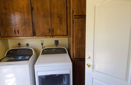 Kenwood House | Sonoma Creek Retreat in Kenwood (31+days)- with Pool & Spa