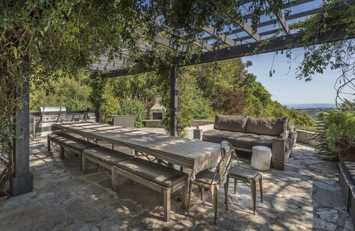 Sonoma House | Sonoma's ultimate wine country view estate