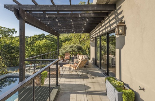 Sonoma House | Sonoma's ultimate wine country view estate