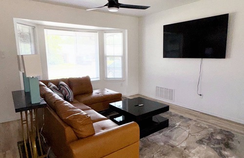Norman House | Sooner Stay – Charming 3BR Near OU