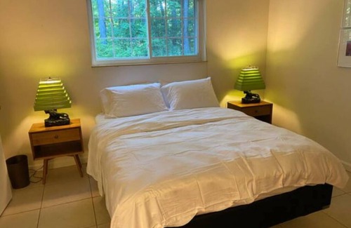 Loveland Apartment | Soothing apartment with AC in lovely Clermont County
