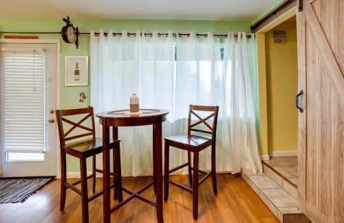 Smith River Apartment | Soothing Studio with Lush Views 2 Mi to Beach!