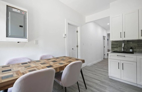 Sainte-Marie Apartment | Sophisticated 3BR with Outdoor Retreat