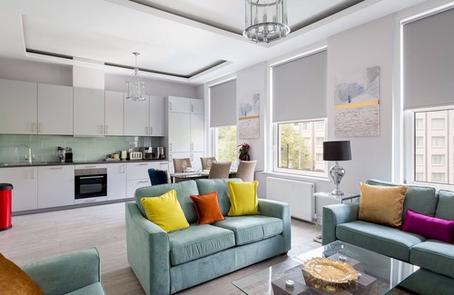 Earl's Court Apartment | Sophisticated living on Cromwell road