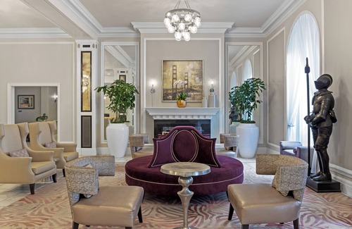 Lower Nob Hill Resort | Sophisticated One Bedroom Near Union Square in the Heart of Downtown