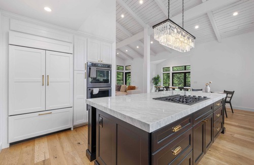 Union Hill-Novelty Hill House | Sophisticated Retreat in the Heart of Redmond – Nature & Luxury Combined #41901