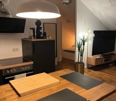 Ebersberg District Apartment | Sorglos in Poing - Messe ICM München, Flughafen, Therme Erding