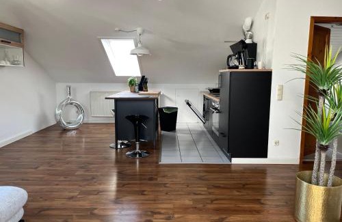 Ebersberg District Apartment | Sorglos in Poing - Oktoberfest, Messe München, Flughafen, Therme Erding