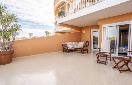Platja de l'Arenal Apartment | Sorolla by Interhome