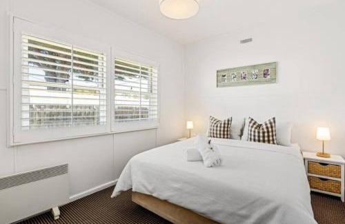 Sorrento House | Sorrento Beach Cottages No.1 - in the heart of Sorrento