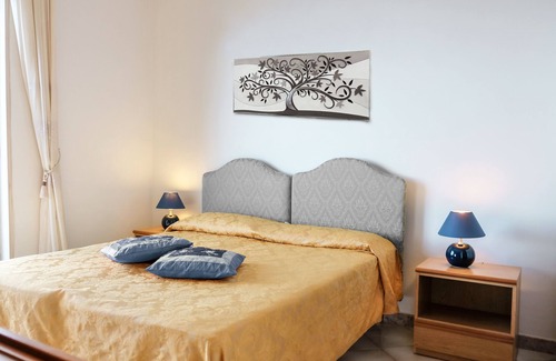 Priora Bed & Breakfast | Sorrento Hills - View of the bay