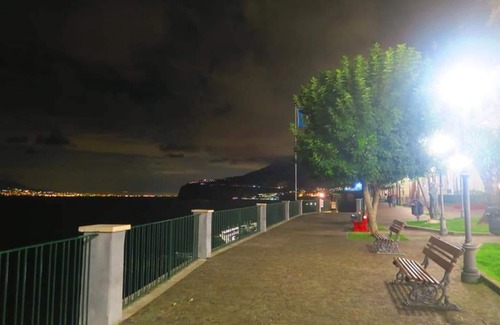 Sorrento City Centre House | Sorrento residence 5 min from the sea for families
