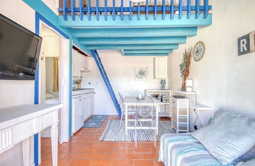 Soulac-sur-Mer Apartment | Soulac Apartment – Getaway 200 m from the Beach