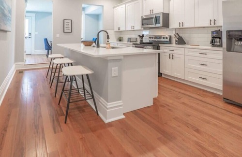 Soulard House | Soulard Retreat | 7BR/9BA |Courtyard/ABODEbucks