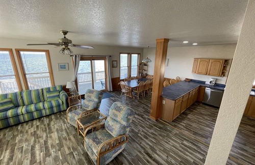 Frisco Cottage | Soundfront in Frisco you will find Skate Away, perfect for kayaking, windsurfing & kiteboarding!