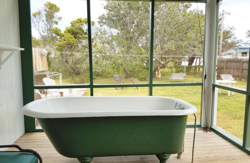 Ocracoke House | Soundfront Inn: Spacious historic home with beach on Pamlico Sound