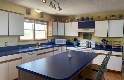Frisco Cottage | Soundfront Sunsets & Pets, Great Deck, Private, Watersports
